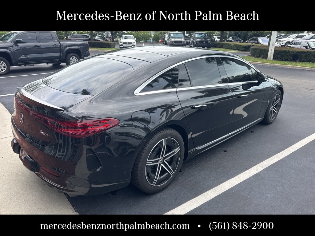 2023 Mercedes Benz EQS Sedan 450 4MATIC photo 3