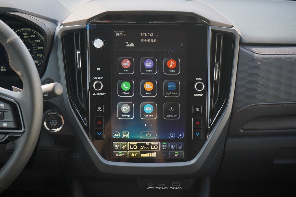 2025 Subaru Forester Touring photo 10