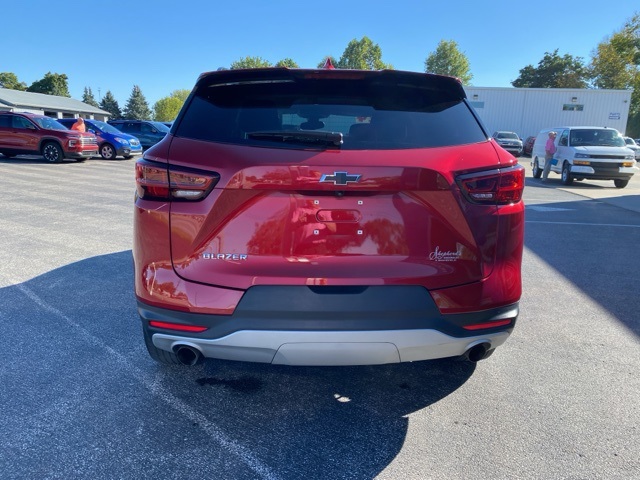 2024 Chevrolet Blazer 2LT photo 3