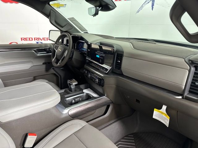 2025 Chevrolet Silverado 1500 LTZ photo 21