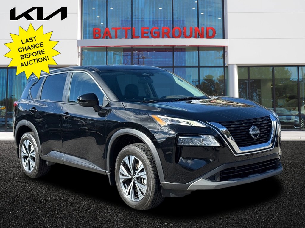 2022 Nissan Rogue SV's photo