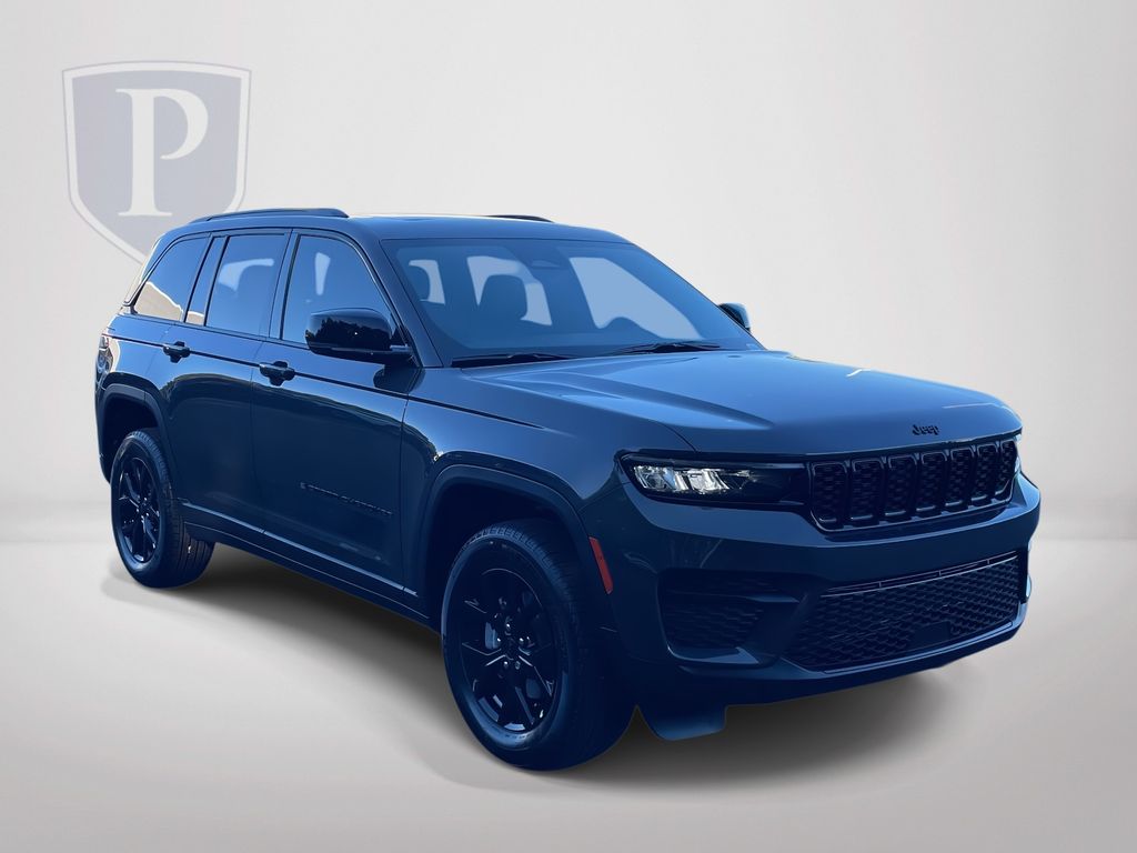 2025 Jeep Grand Cherokee Altitude's photo