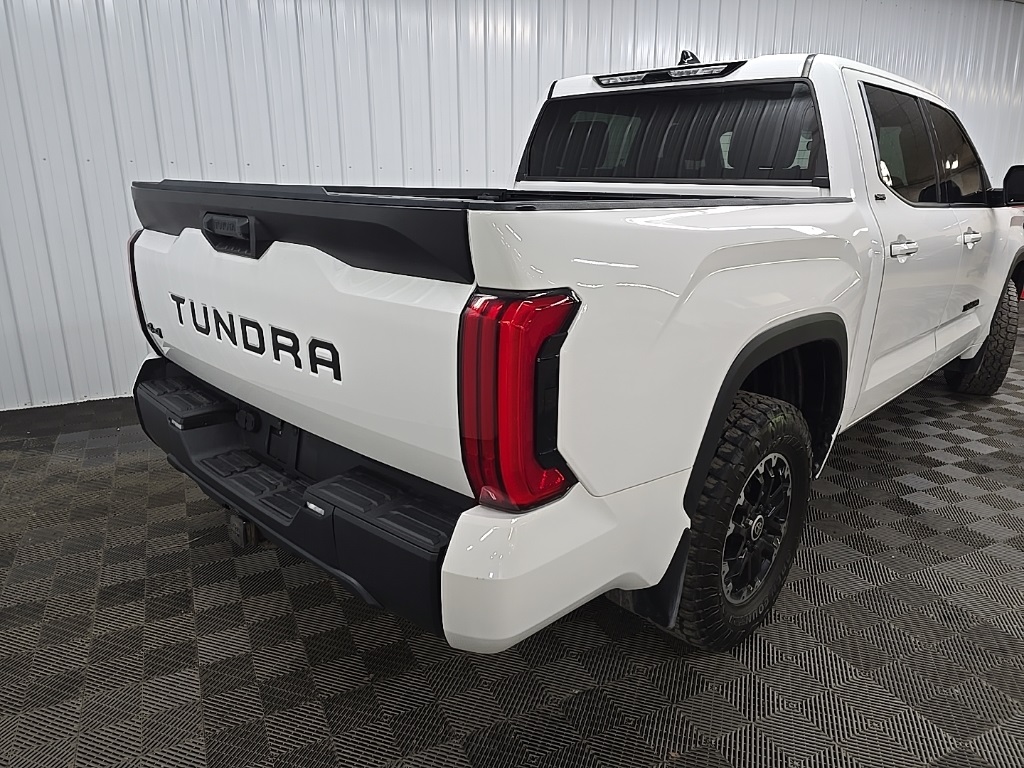 2022 Toyota Tundra SR5 photo 10