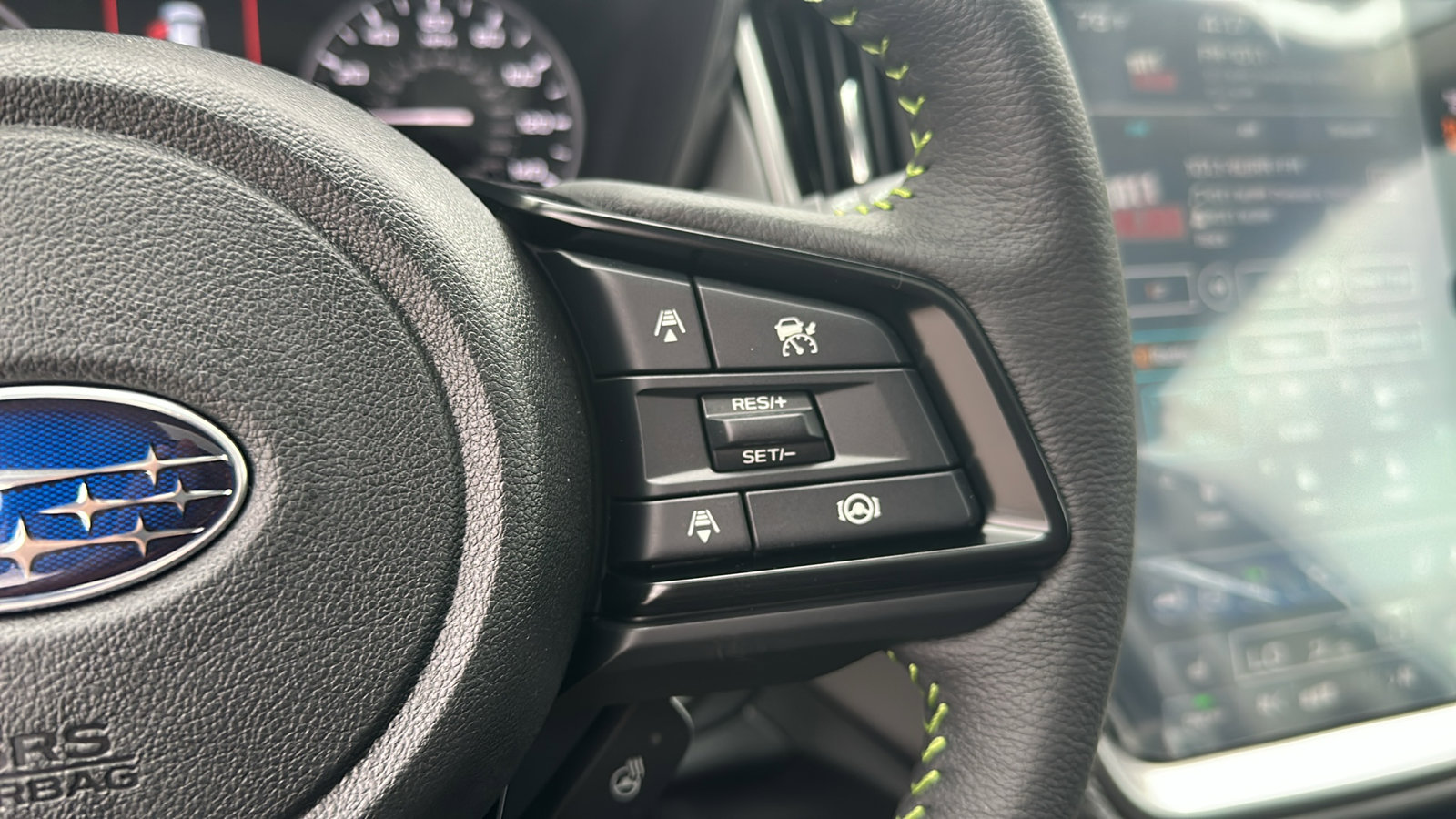 2025 Subaru Outback Onyx Edition XT photo 12