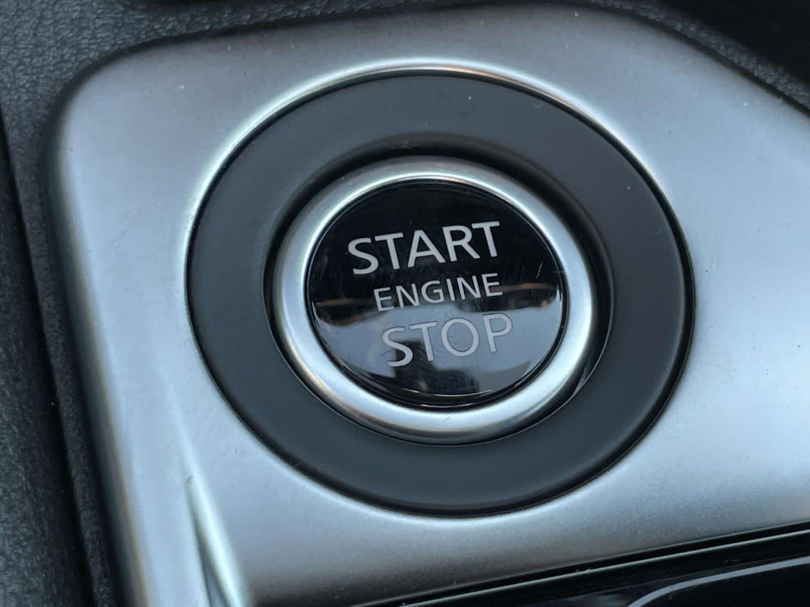 2025 Nissan Sentra SV photo 26