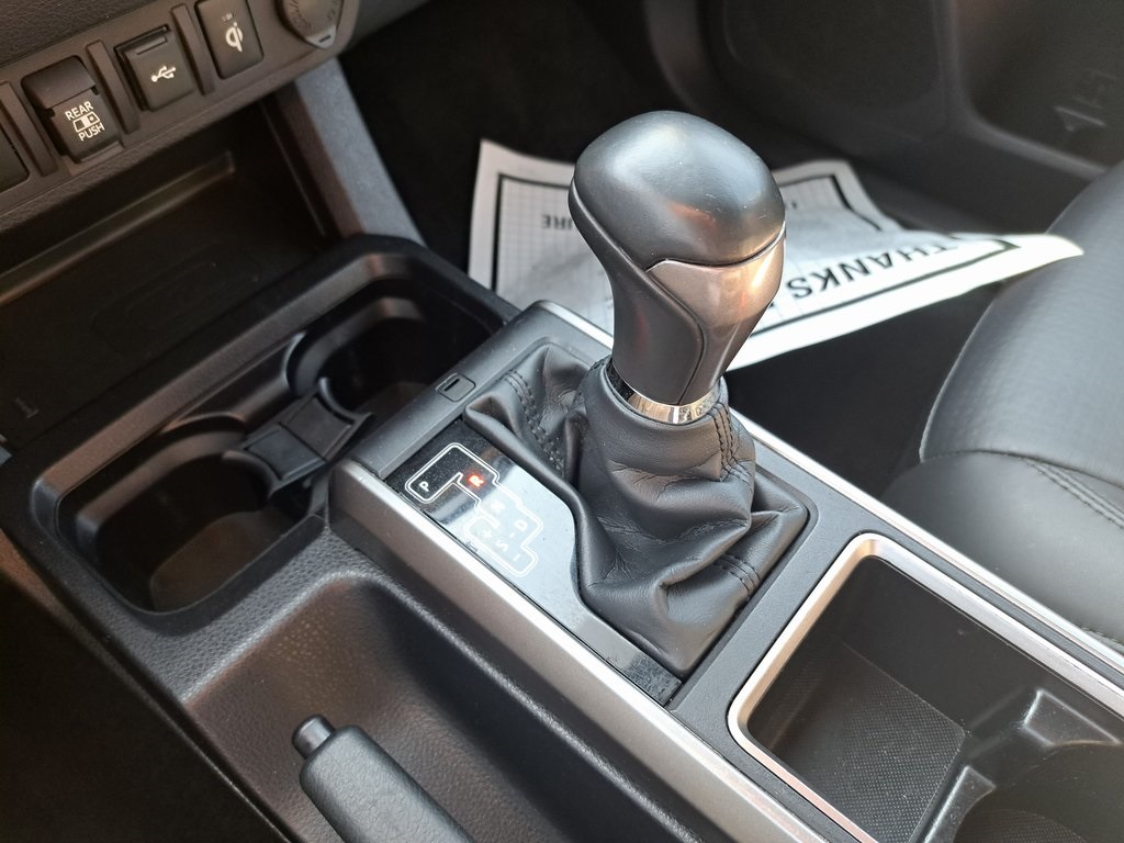 2023 Toyota Tacoma Limited photo 19