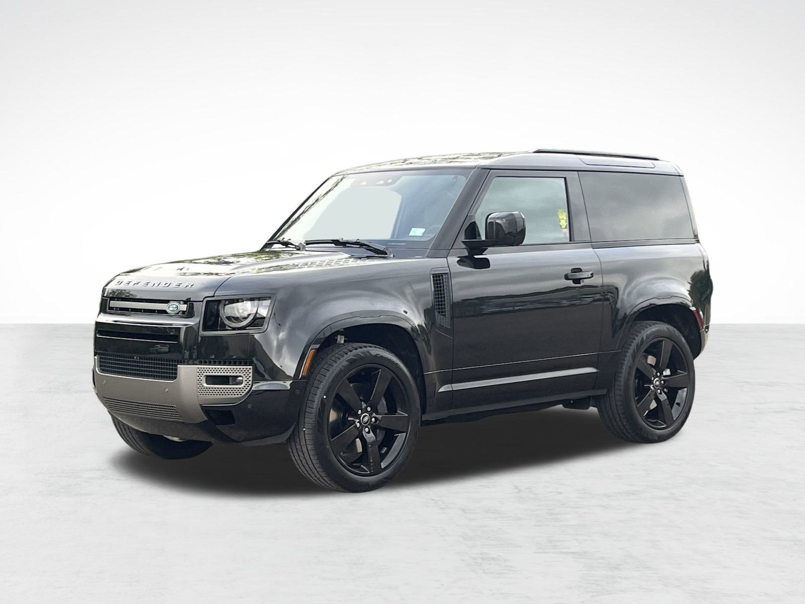 2025 Land Rover Defender X-Dynamic SE's photo