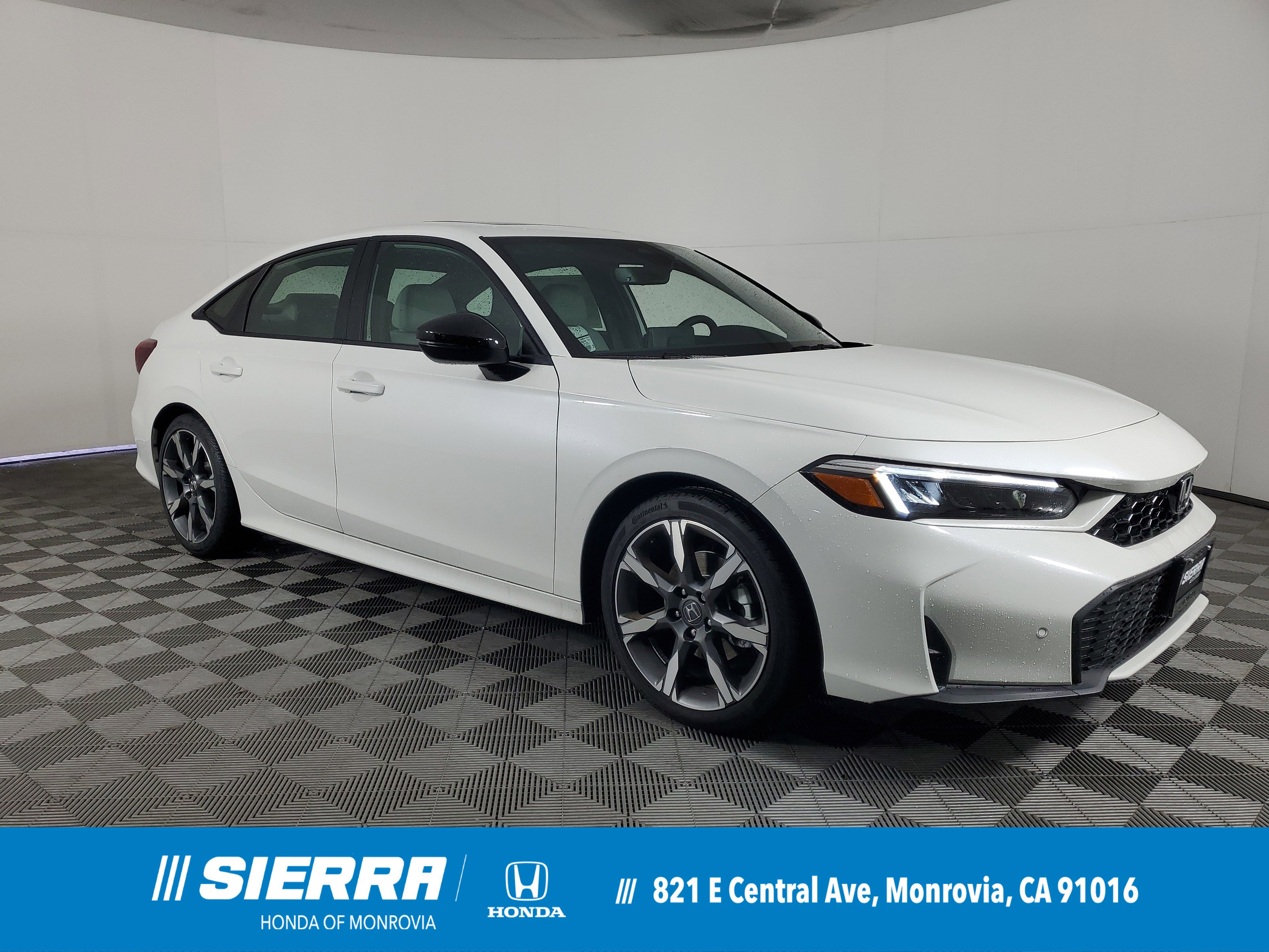 2026 Honda Civic Sport Touring's photo