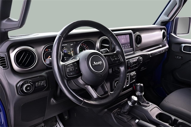 2018 Jeep Wrangler Sport S photo 2