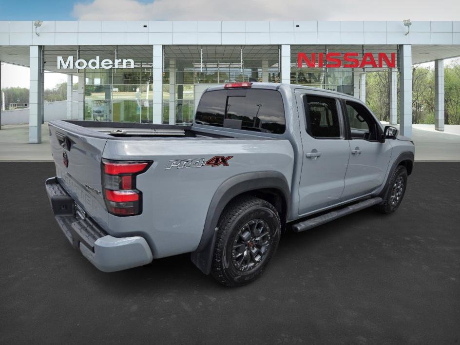 2023 Nissan Frontier PRO-4X photo 5