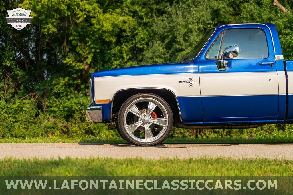 1985 Chevrolet C/K Pickup photo 17