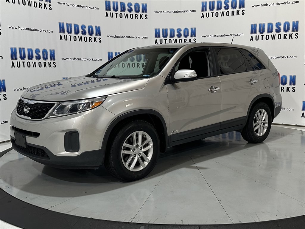 2015 Kia Sorento LX photo 2