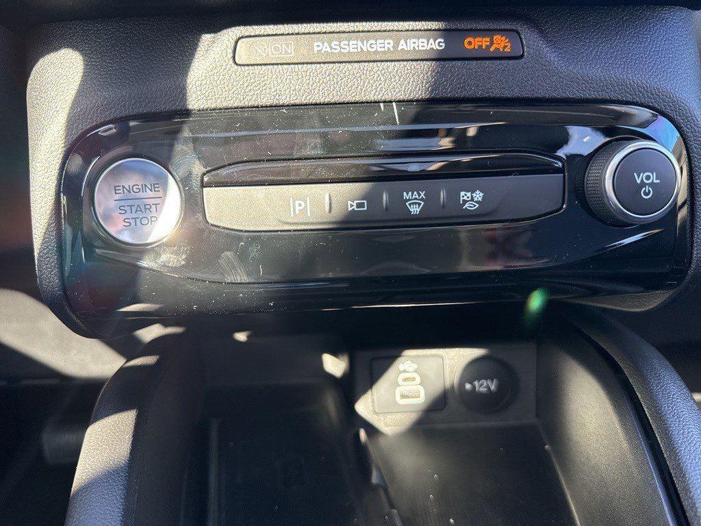 2025 Ford Escape Plug-In Hybrid photo 28