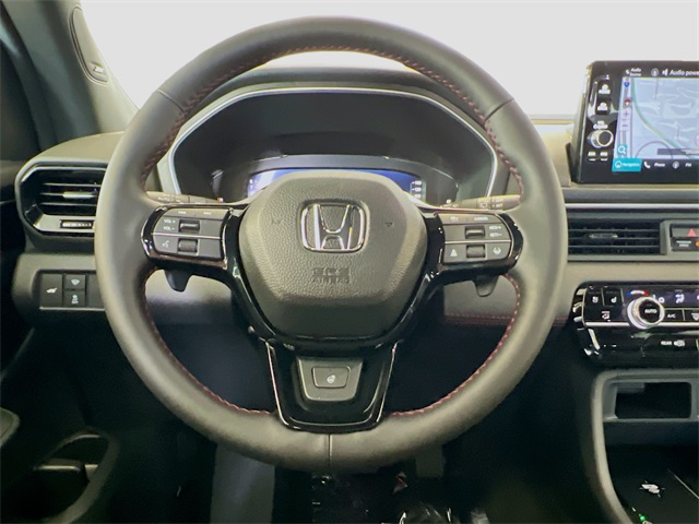 2025 Honda Pilot Black Edition photo 15