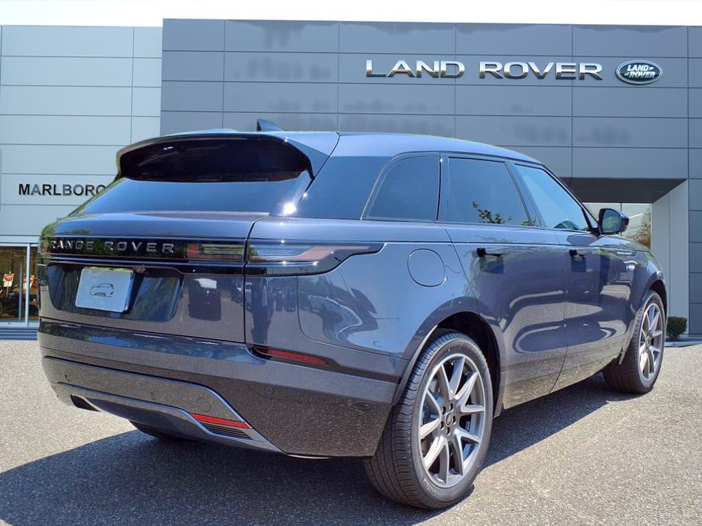 2026 Land Rover Range Rover Velar SE photo 2