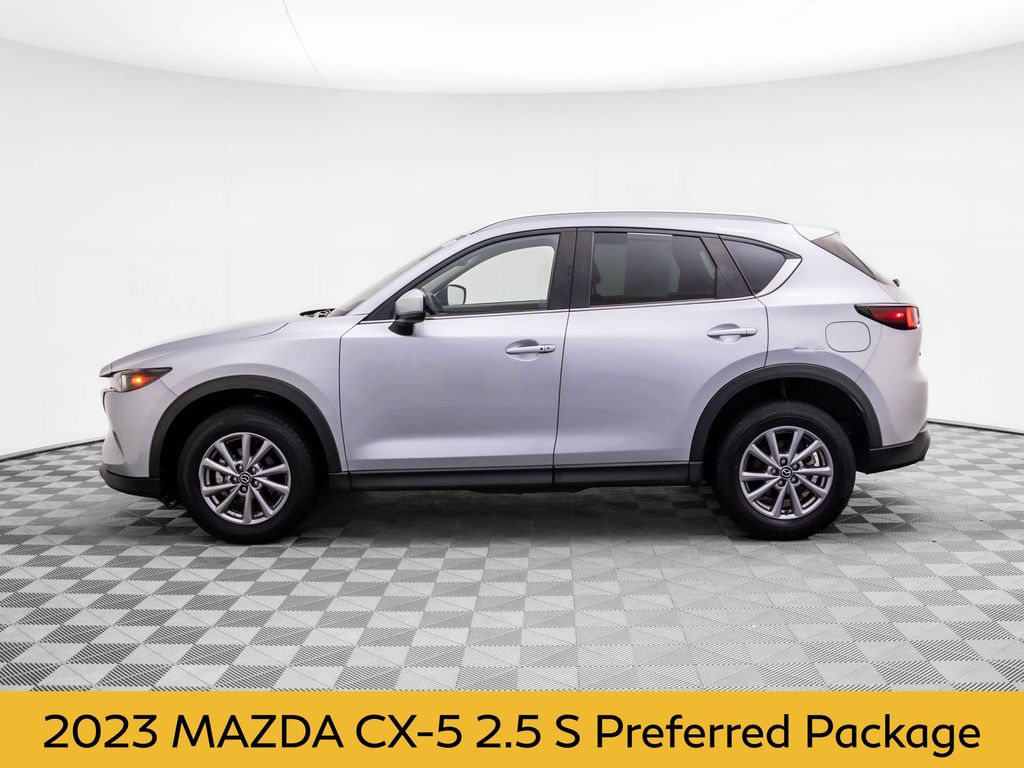 2023 Mazda CX-5 2.5 S Preferred photo 3