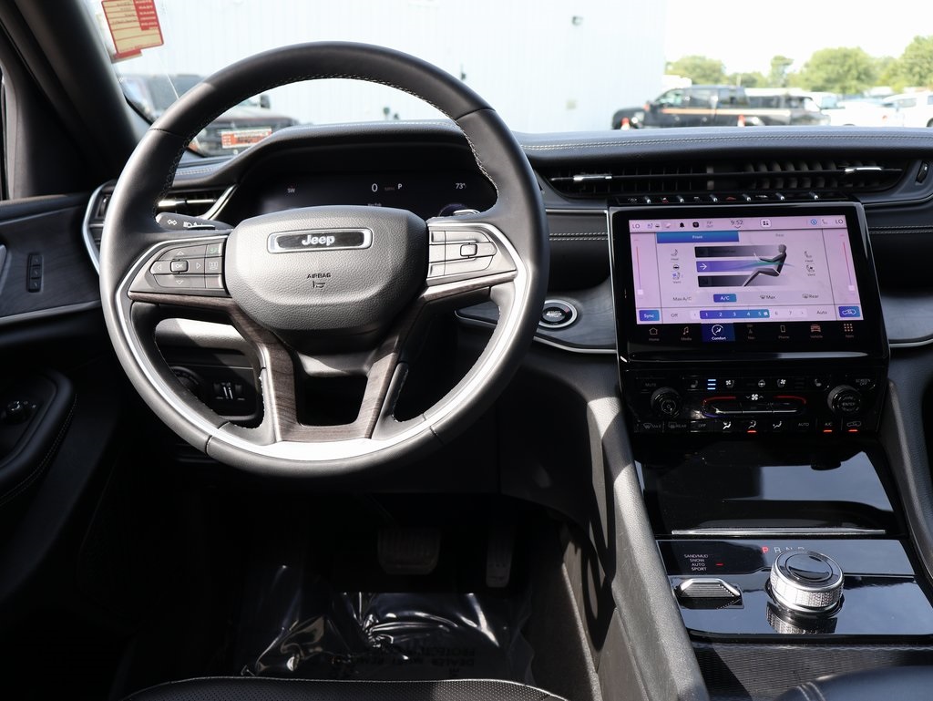 2024 Jeep Grand Cherokee Limited photo 19