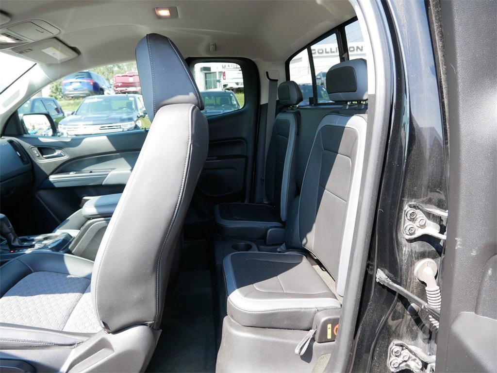 2018 Chevrolet Colorado Z71 photo 12