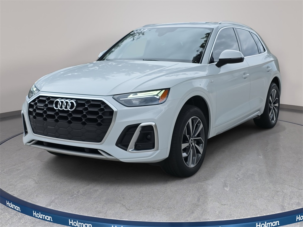 2023 Audi Q5 Premium's photo