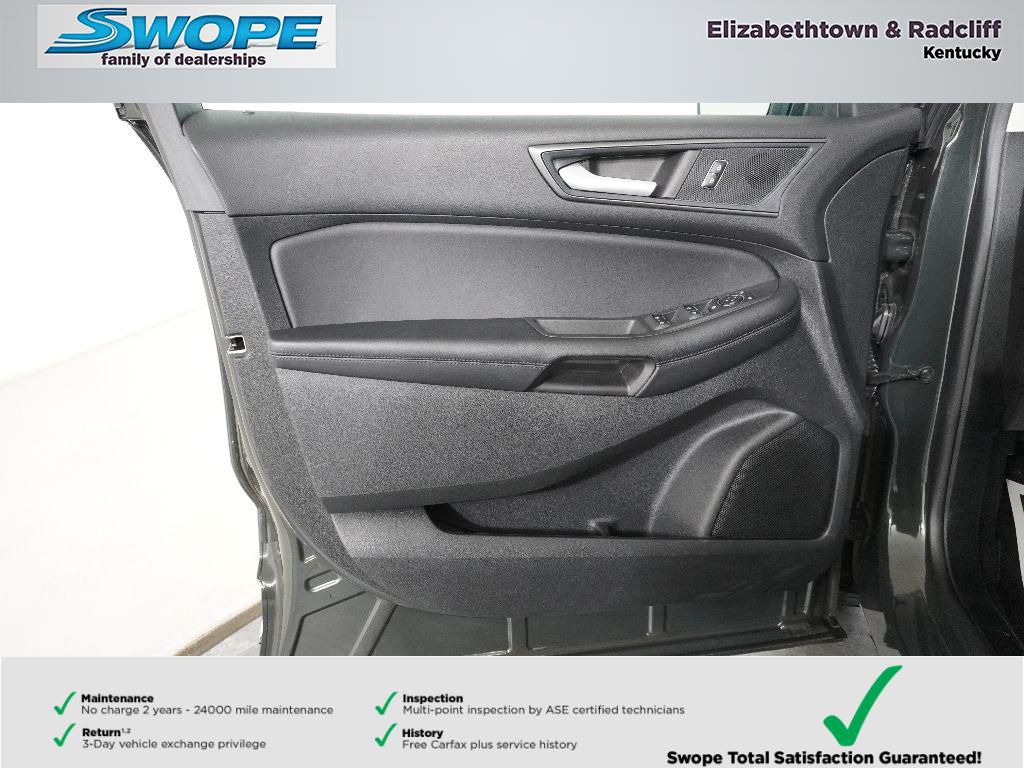 2024 Ford Edge SE photo 12