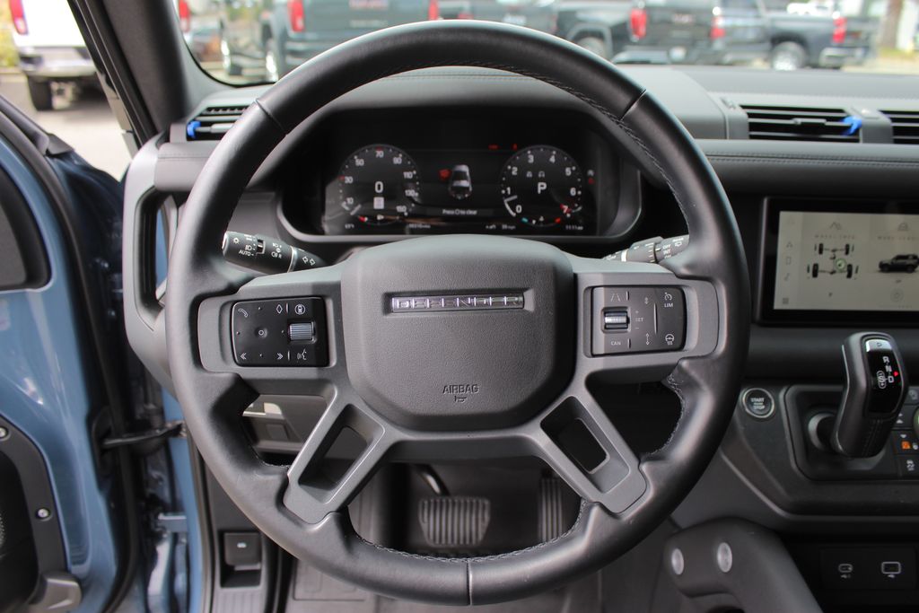 2024 Land Rover Defender 90 X-Dynamic SE photo 20