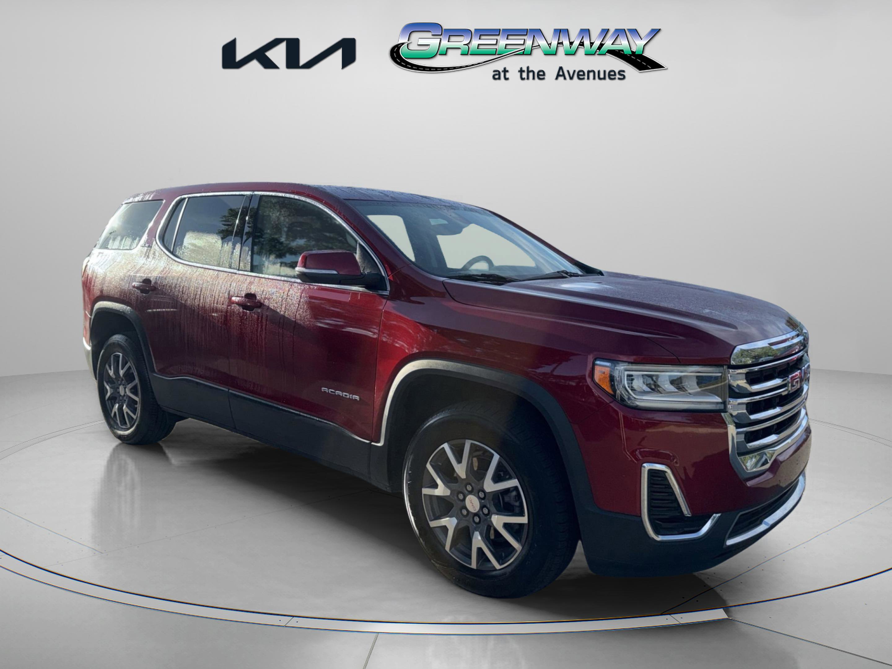 2023 GMC Acadia SLE's photo