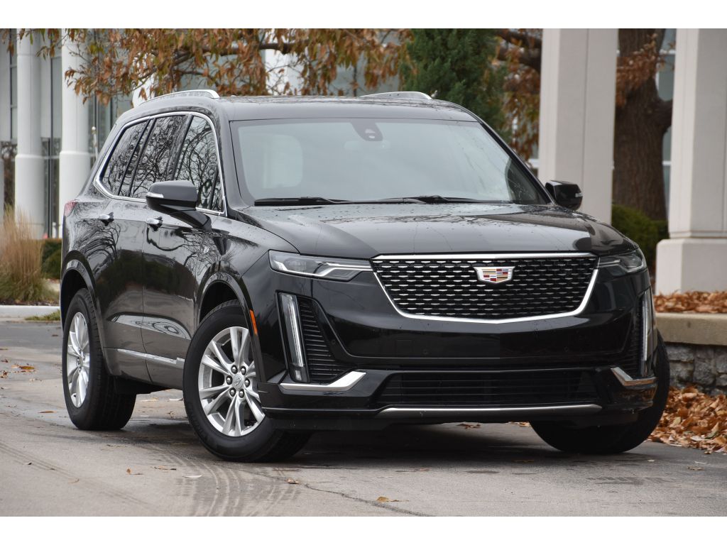 2025 Cadillac XT6 Luxury's photo