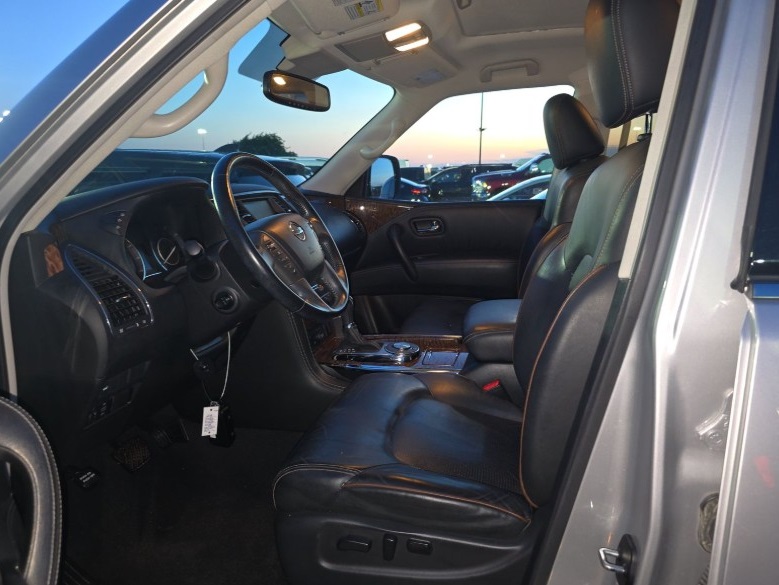 2018 Nissan Armada SL photo 12