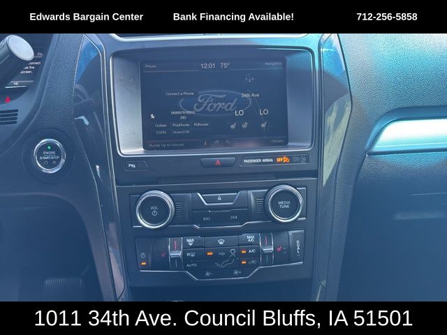 2016 Ford Explorer XLT photo 19