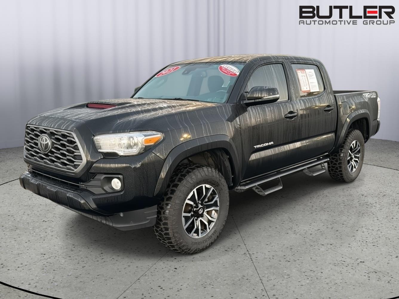 2021 Toyota Tacoma TRD Sport's photo