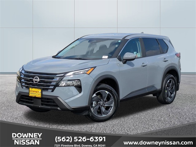 2026 Nissan Rogue SV's photo