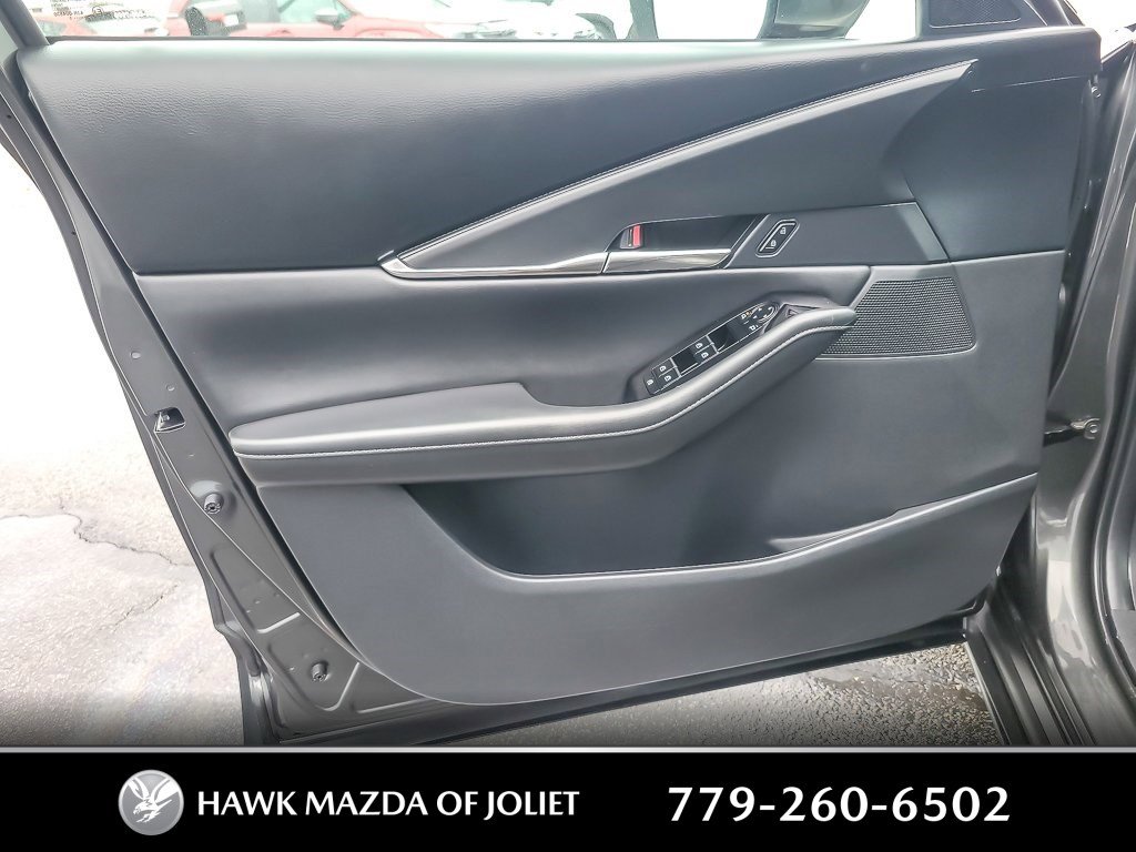 2025 MAZDA CX-30 - Image 16