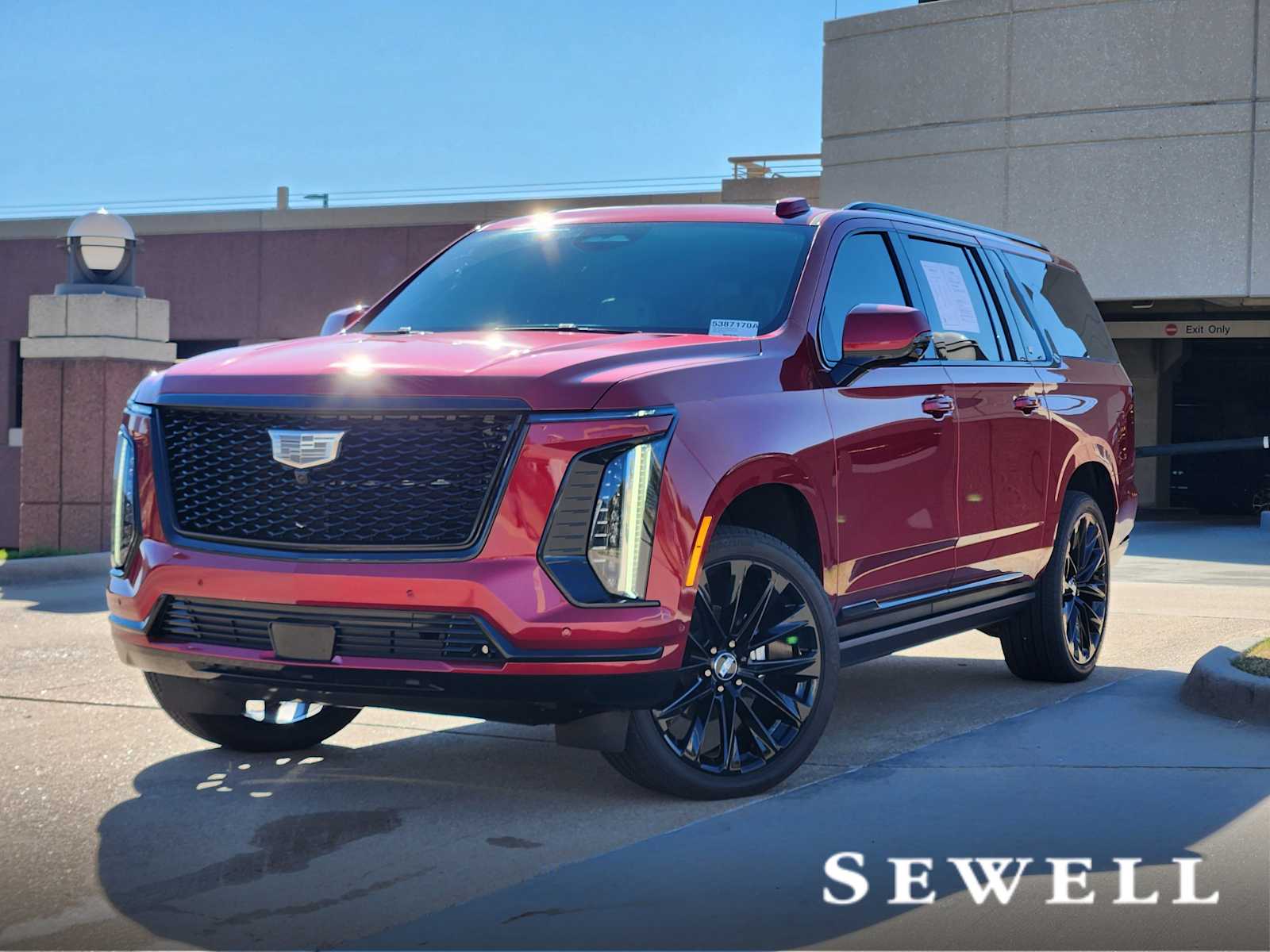2025 Cadillac Escalade ESV Sport Platinum's photo
