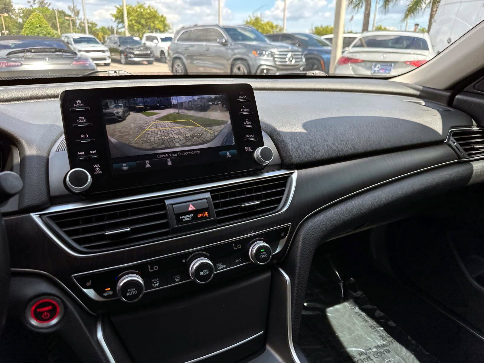 2020 Honda Accord Hybrid EX-L photo 25