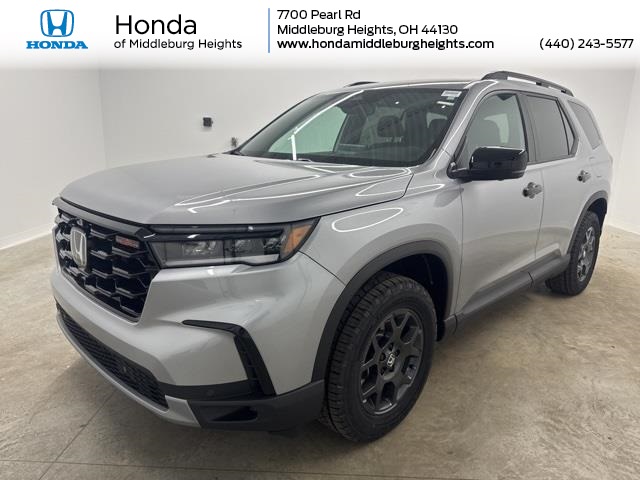 2025 Honda Pilot TrailSport's photo
