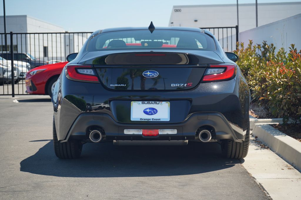 2025 Subaru BRZ tS photo 4