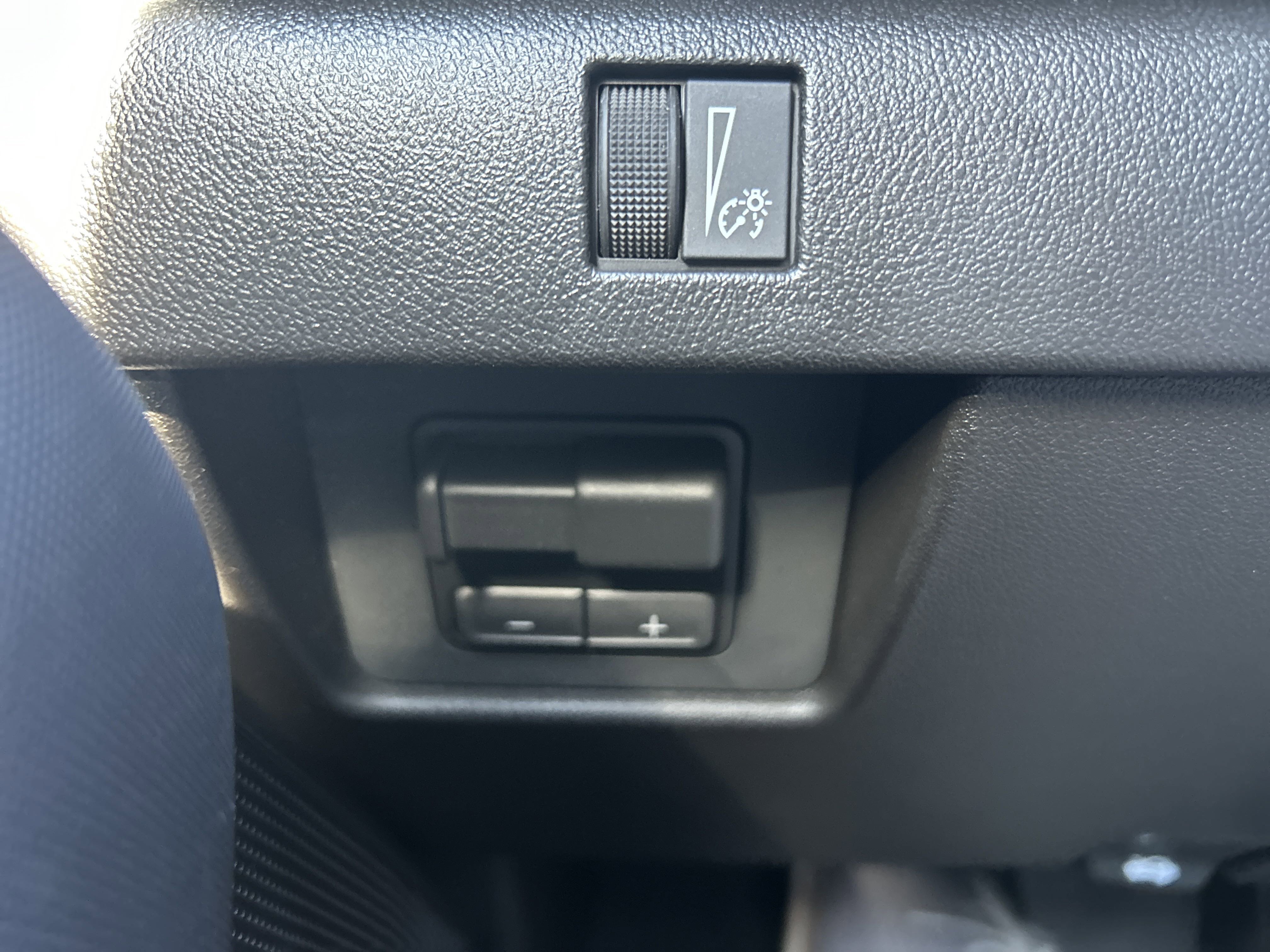 2026 Chevrolet Colorado Z71 photo 3