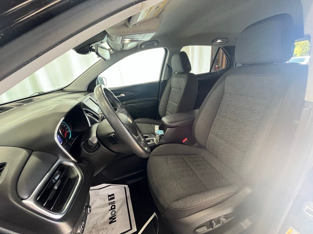 2022 Chevrolet Equinox LT photo 10