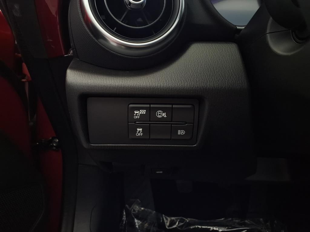 2025 Mazda MX-5 Miata Miata Grand Touring photo 7
