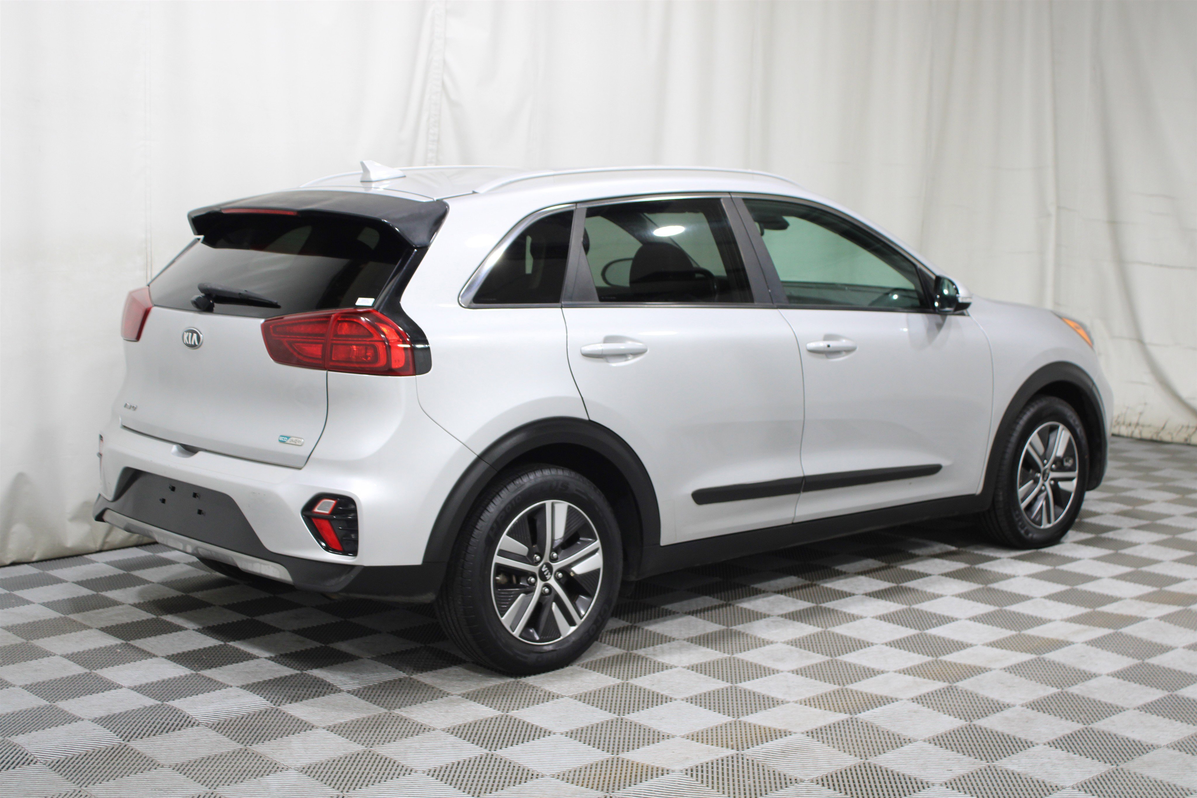 2020 Kia Niro Plug-In Hybrid EX photo 4