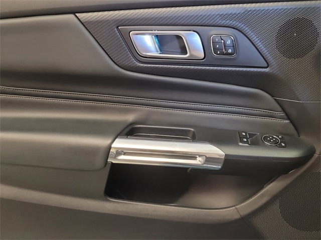 2024 Ford Mustang GT Premium photo 18