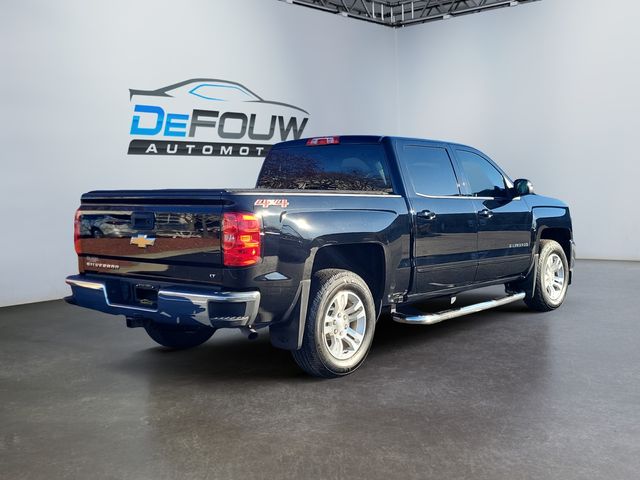 2018 Chevrolet Silverado 1500 LT photo 3