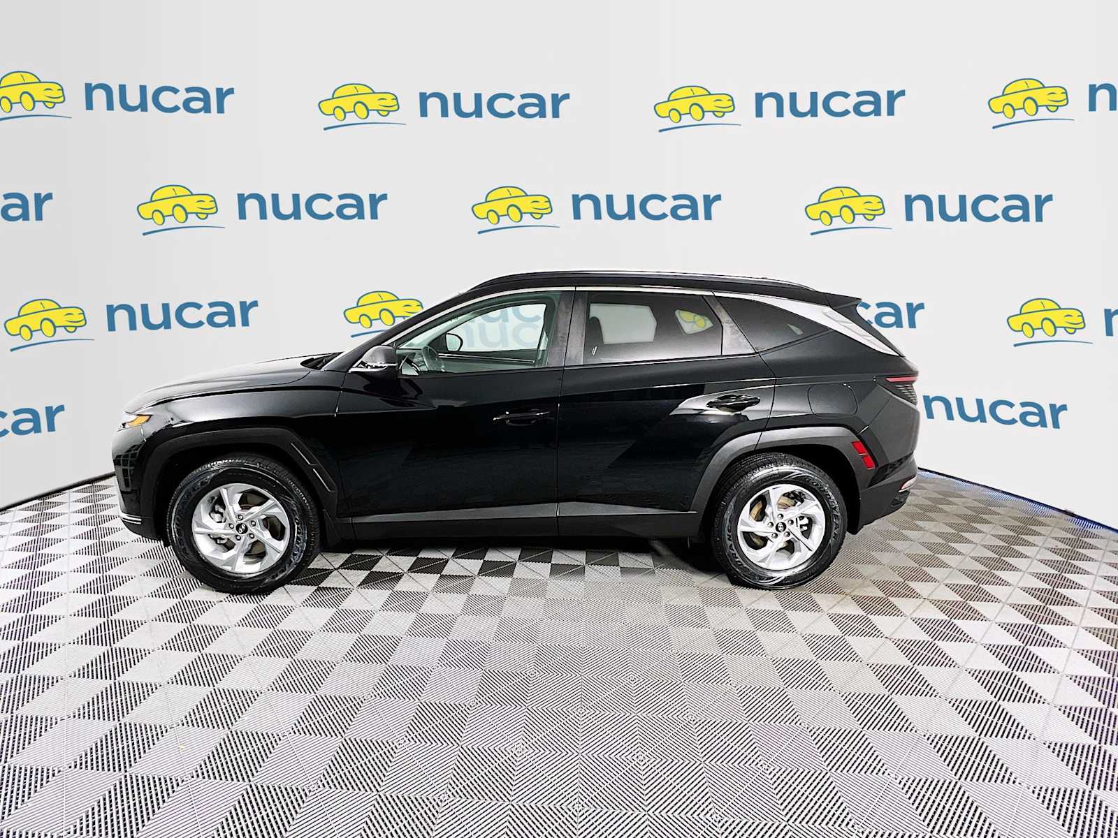2023 Hyundai Tucson SEL photo 2