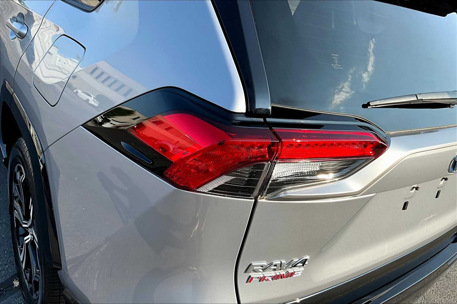 2023 Toyota RAV4 Prime XSE Premium photo 52