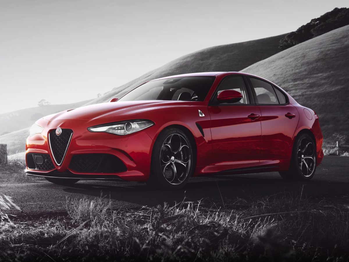 2022 Alfa Romeo Giulia Quadrifoglio's photo