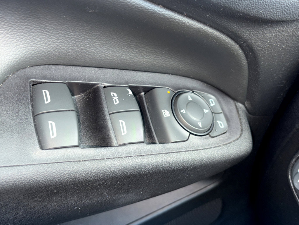 2019 Chevrolet Equinox LT photo 23
