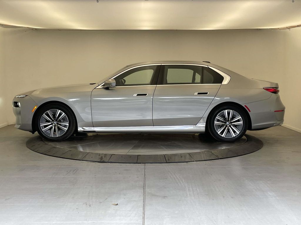 Used 2024 BMW i7 Base with VIN WBY43EJ0XRCR54897 for sale in Sewickley, PA