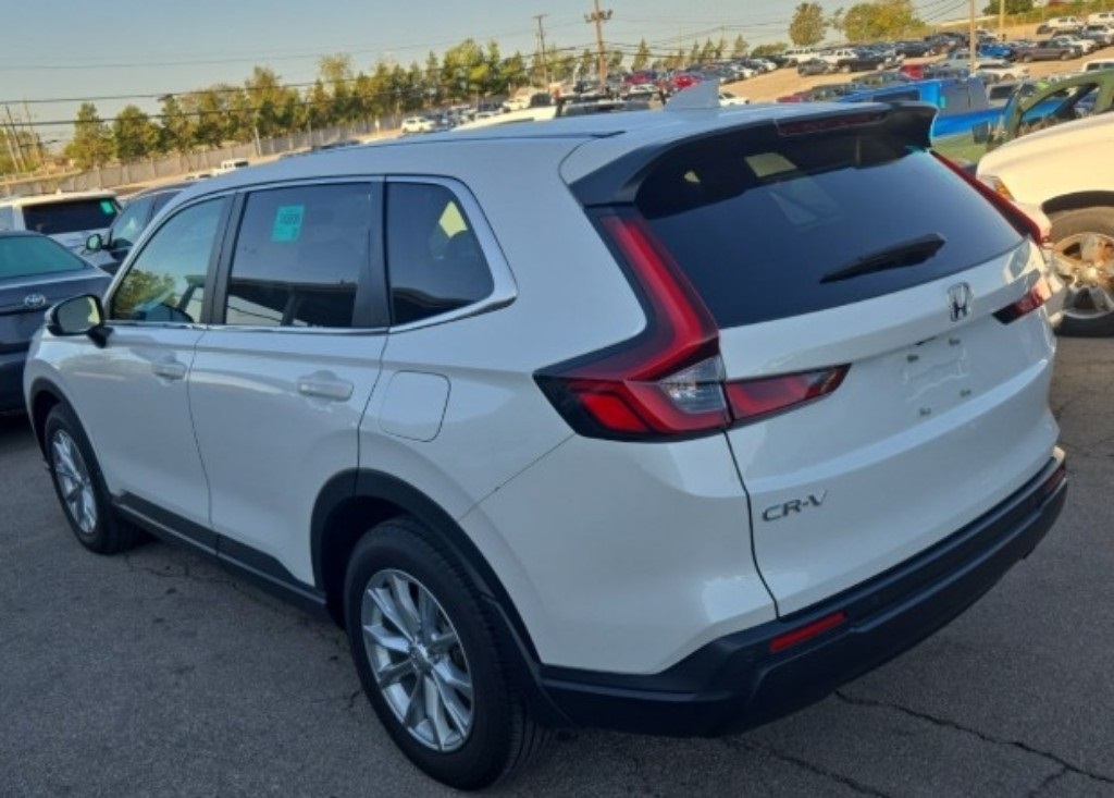 2024 Honda CR-V EX-L photo 2