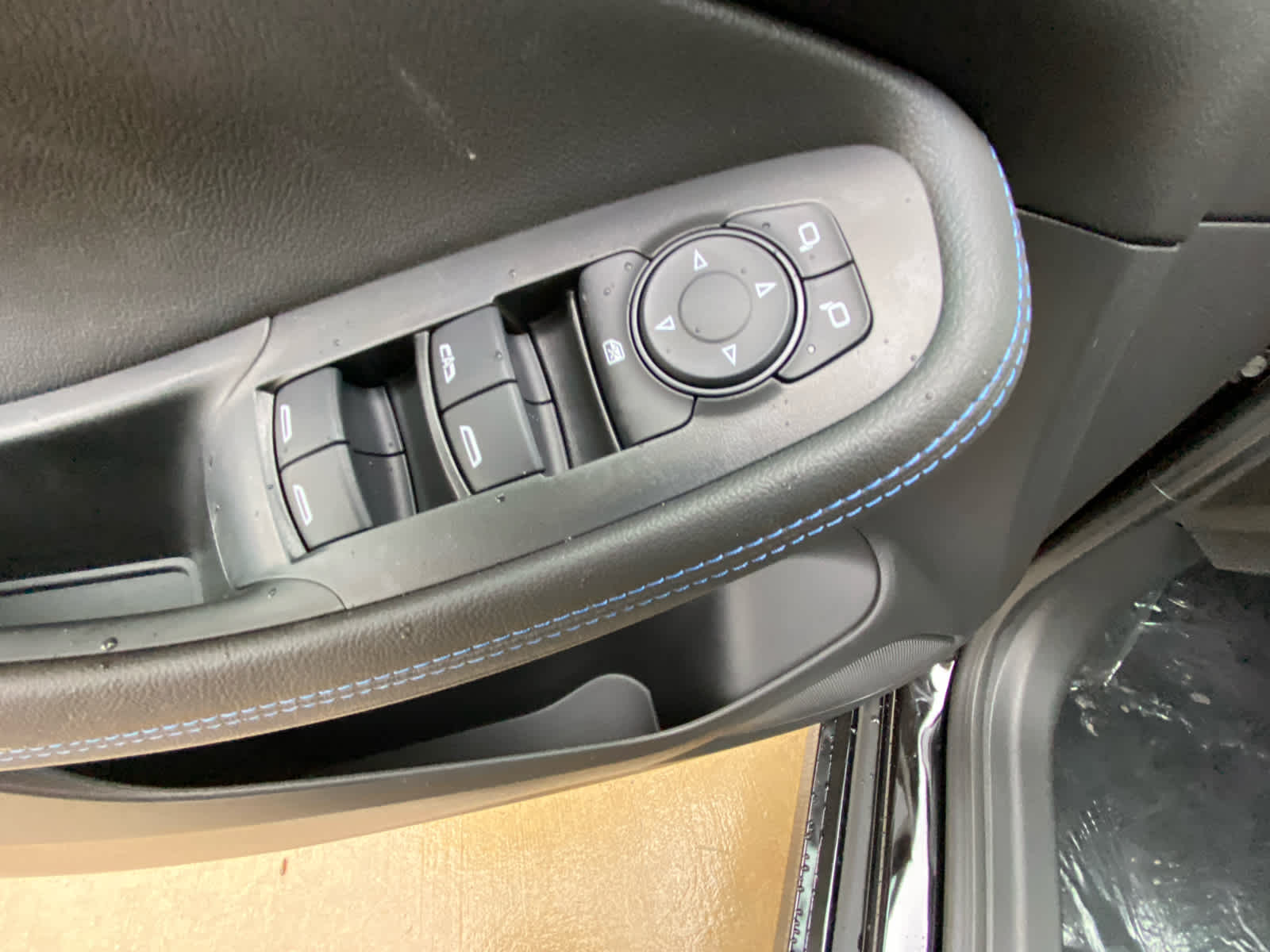 2026 Buick Encore GX Sport Touring photo 11