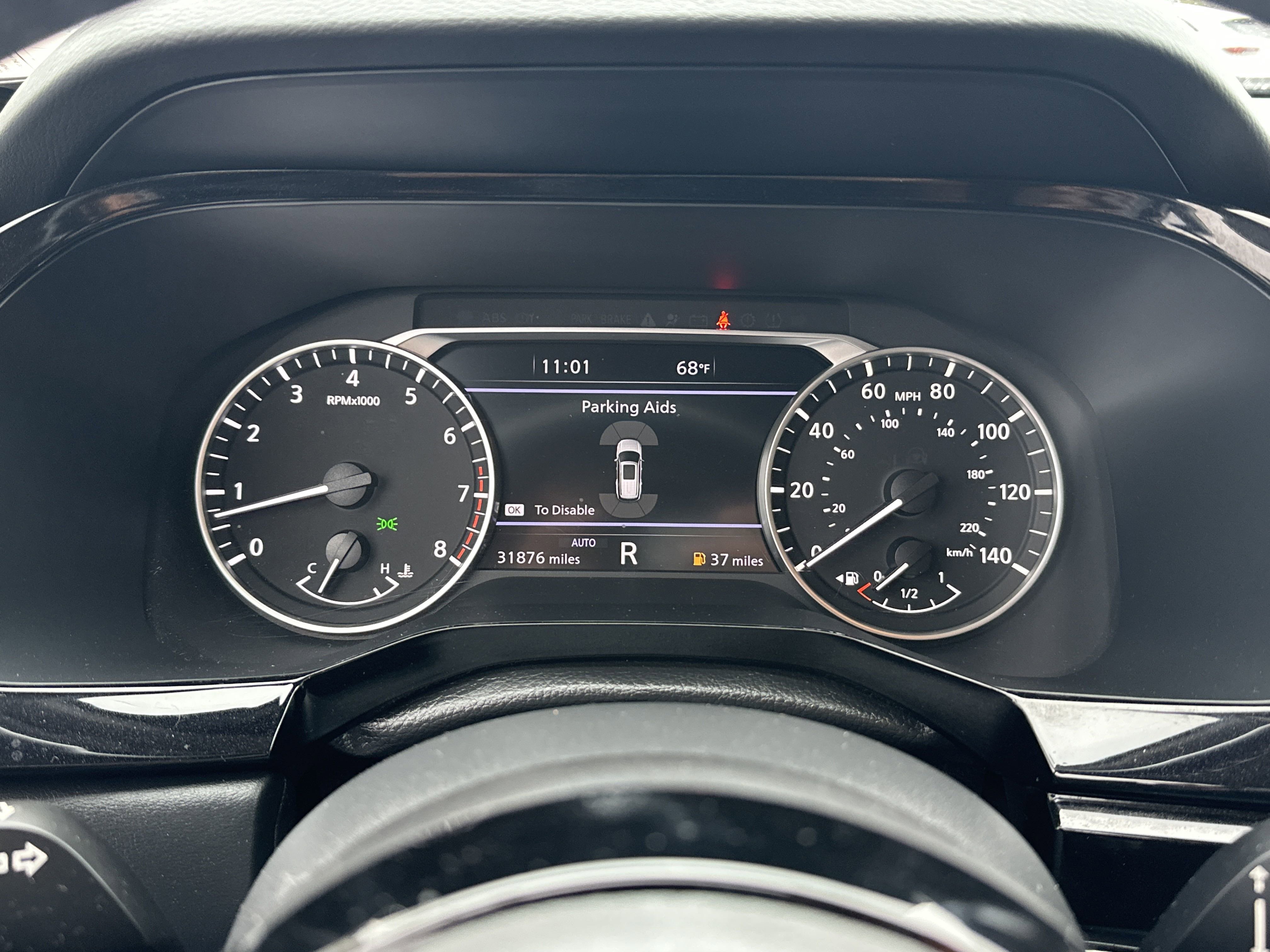 2023 Nissan Pathfinder SL photo 2